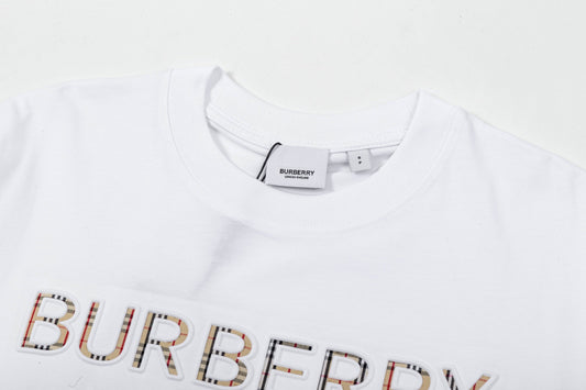 T-SHIRT BURBERRY Position 2