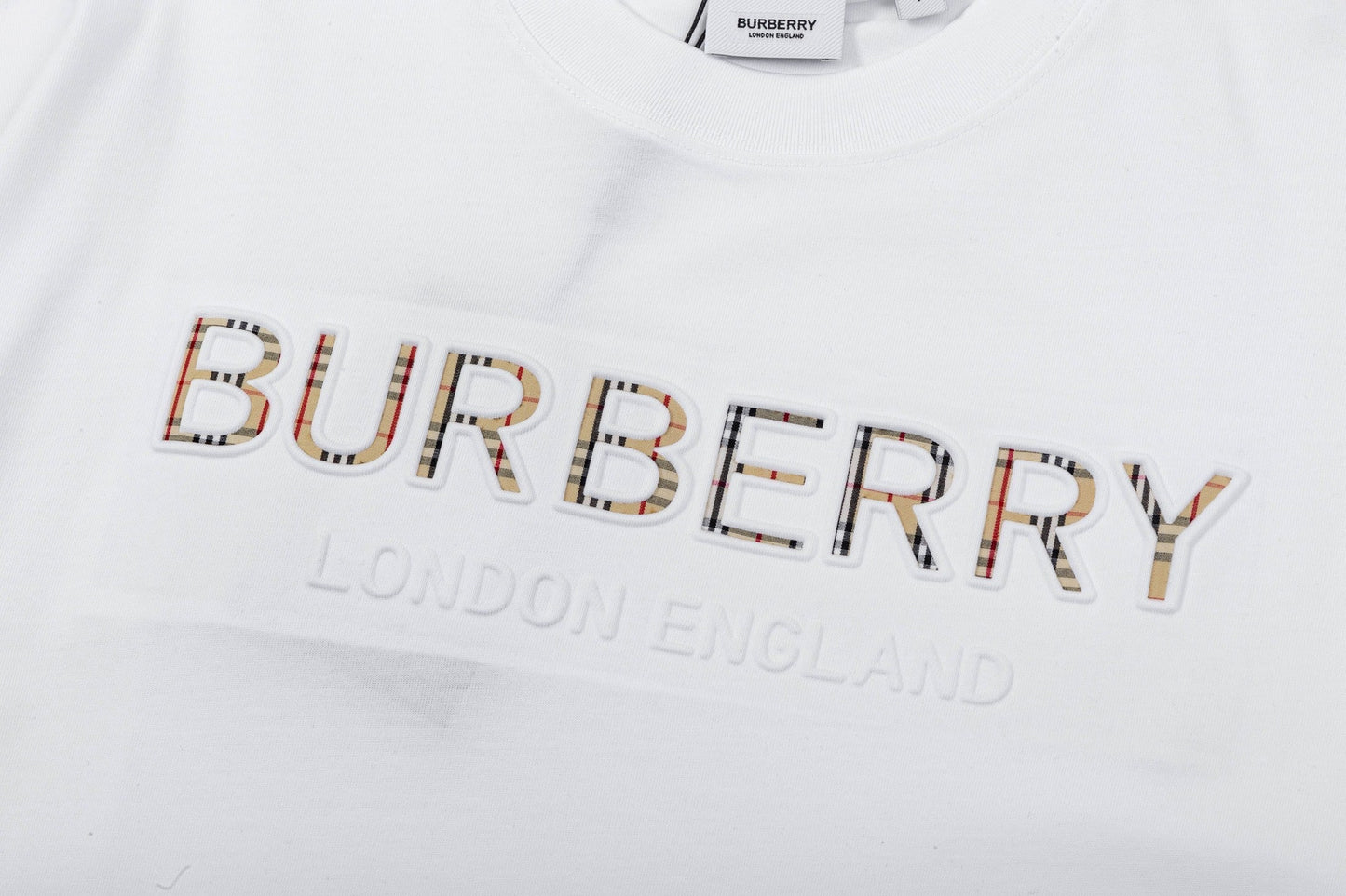 T-SHIRT BURBERRY Position 4