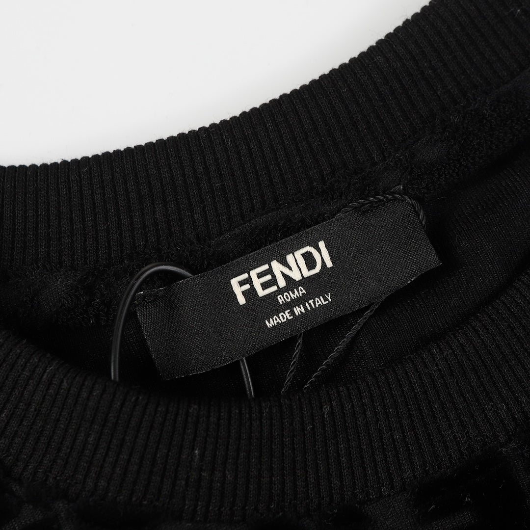 T-SHIRT FENDI Position 3