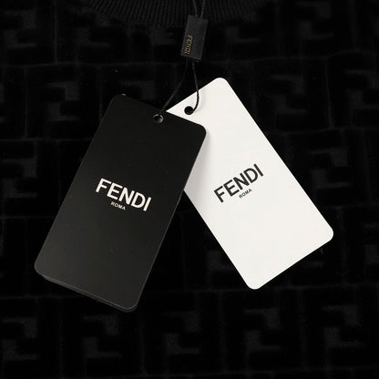 T-SHIRT FENDI Position 4