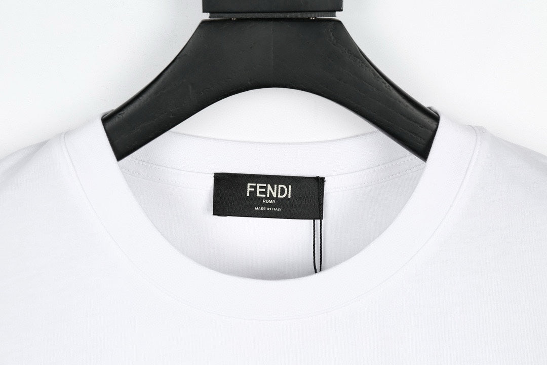 T-SHIRT FENDI Position 3