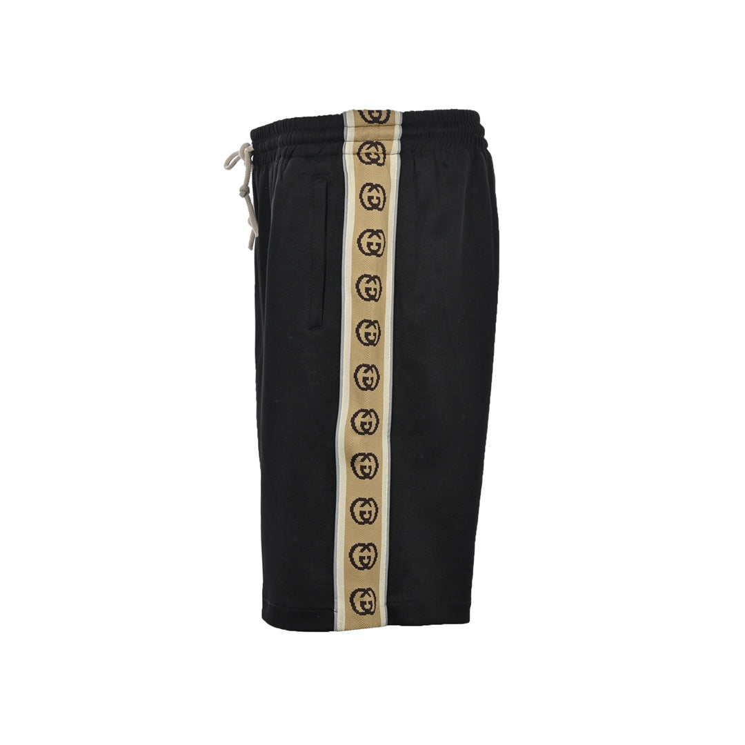 Shorts Gucci Position 3