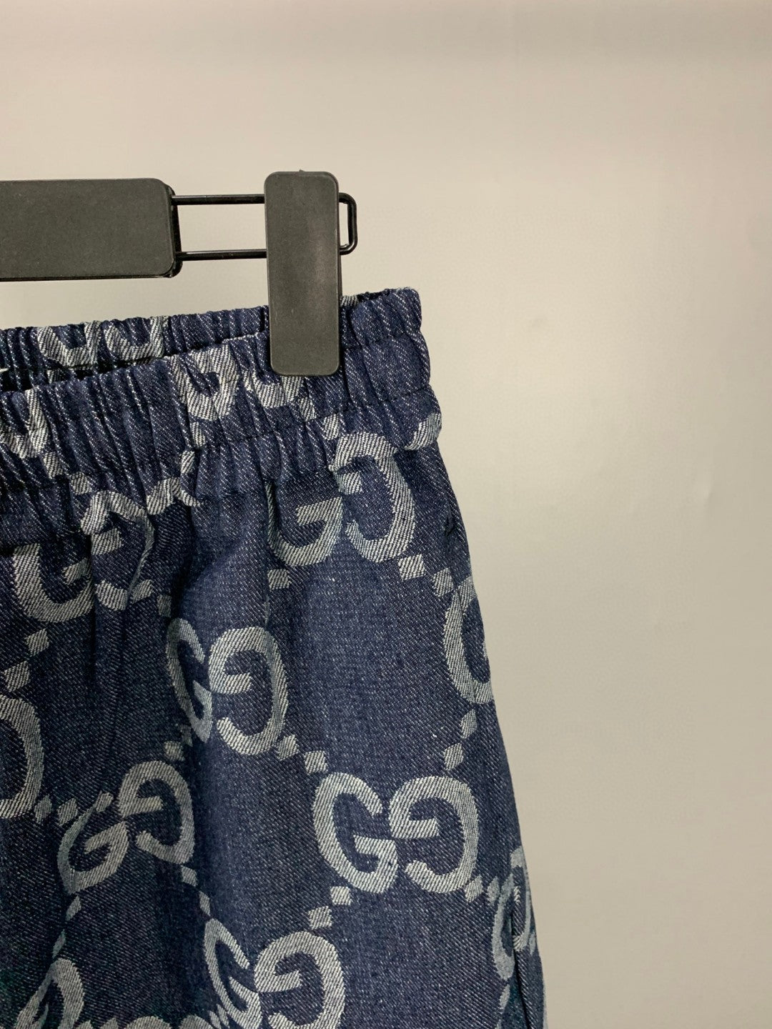 Shorts Gucci Position 6