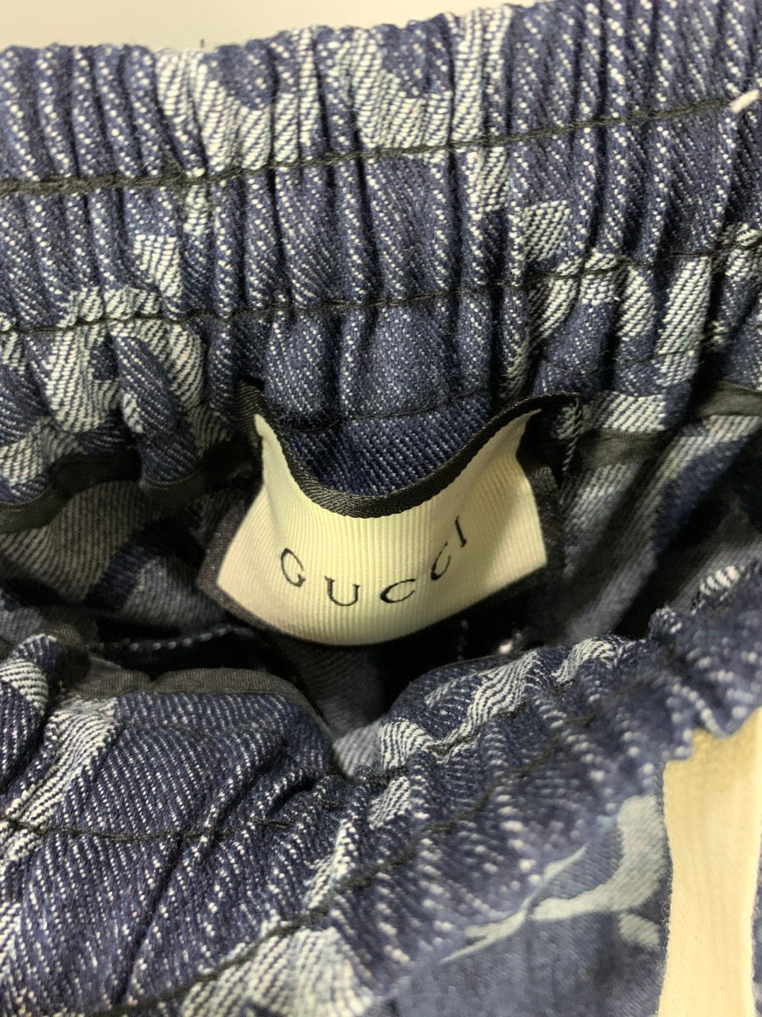 Shorts Gucci Position 8