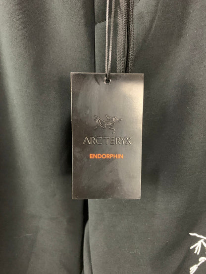 Pantaloncino Arcteryx Position 4