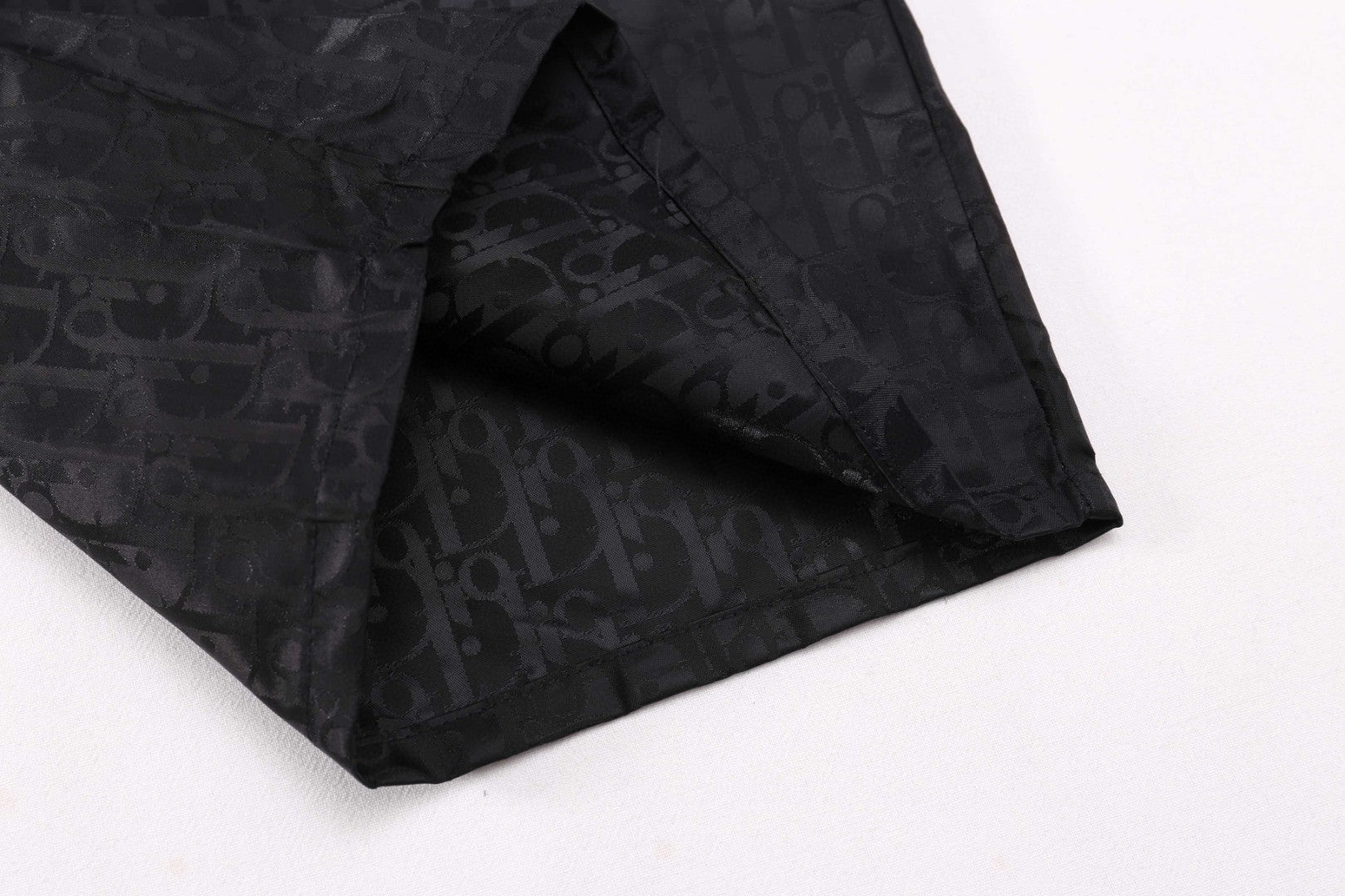 Pantaloncino Dior Position 2