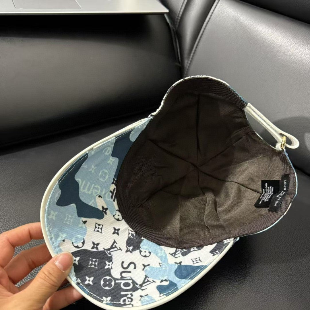 Cappellino Louis Vuitton x Supreme Position 10