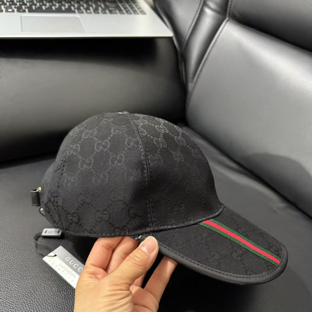 Cappellino Gucci Position 3