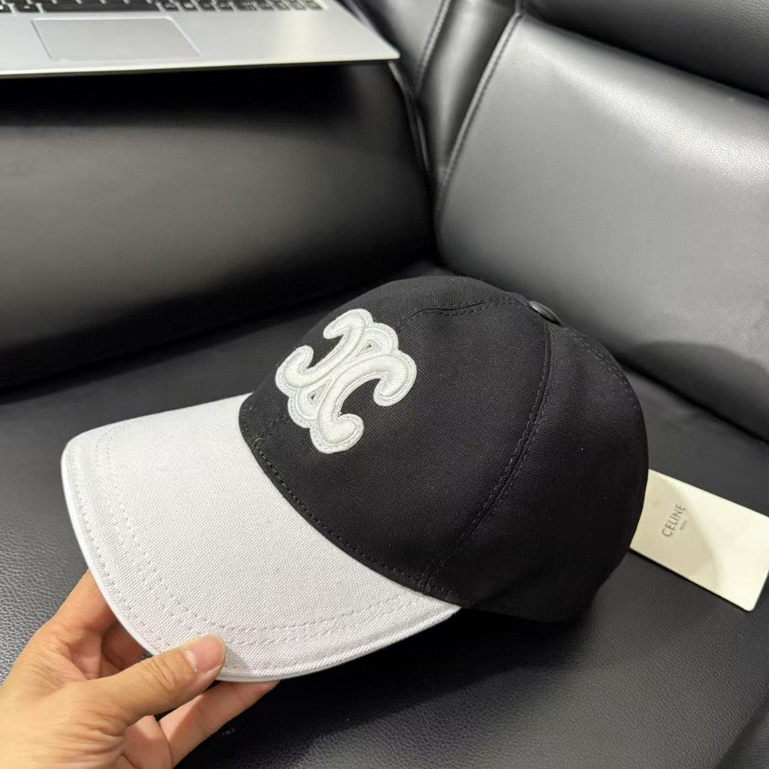 Cappellino Celine Position 12