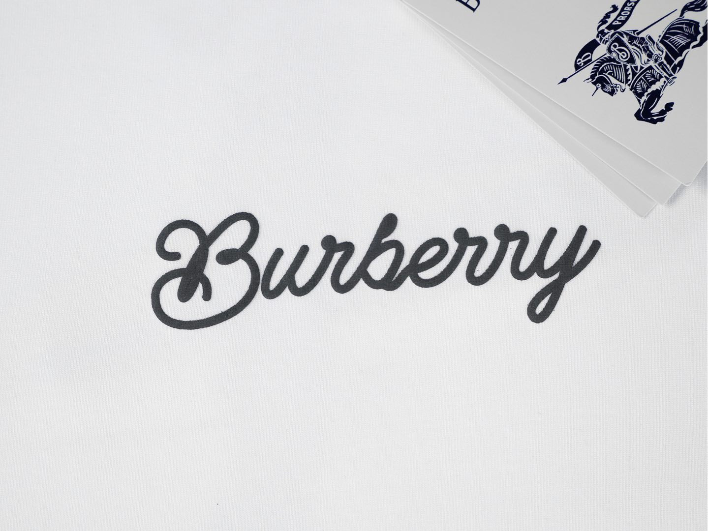T-SHIRT BURBERRY Position 2