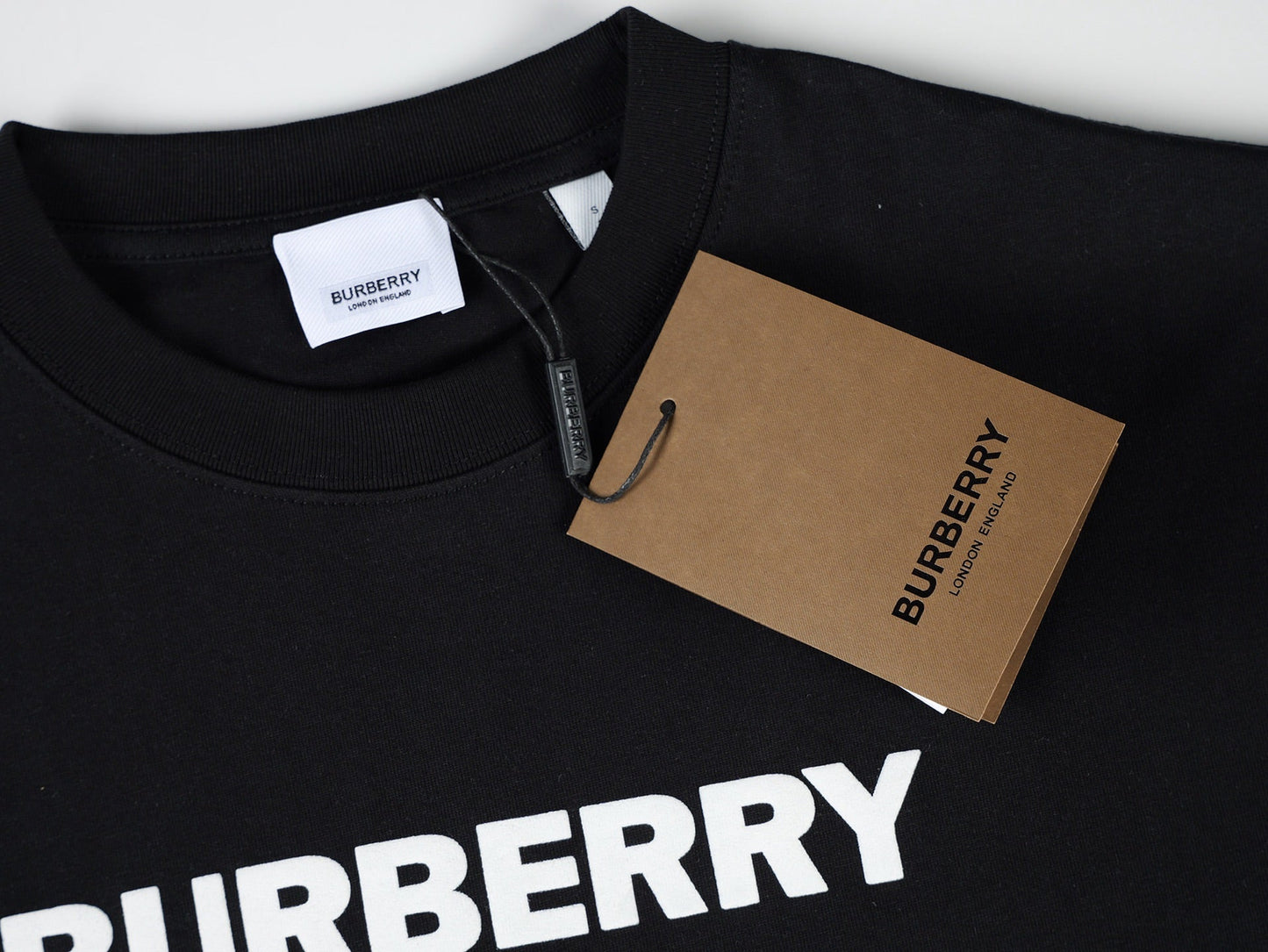T-SHIRT BURBERRY Position 4