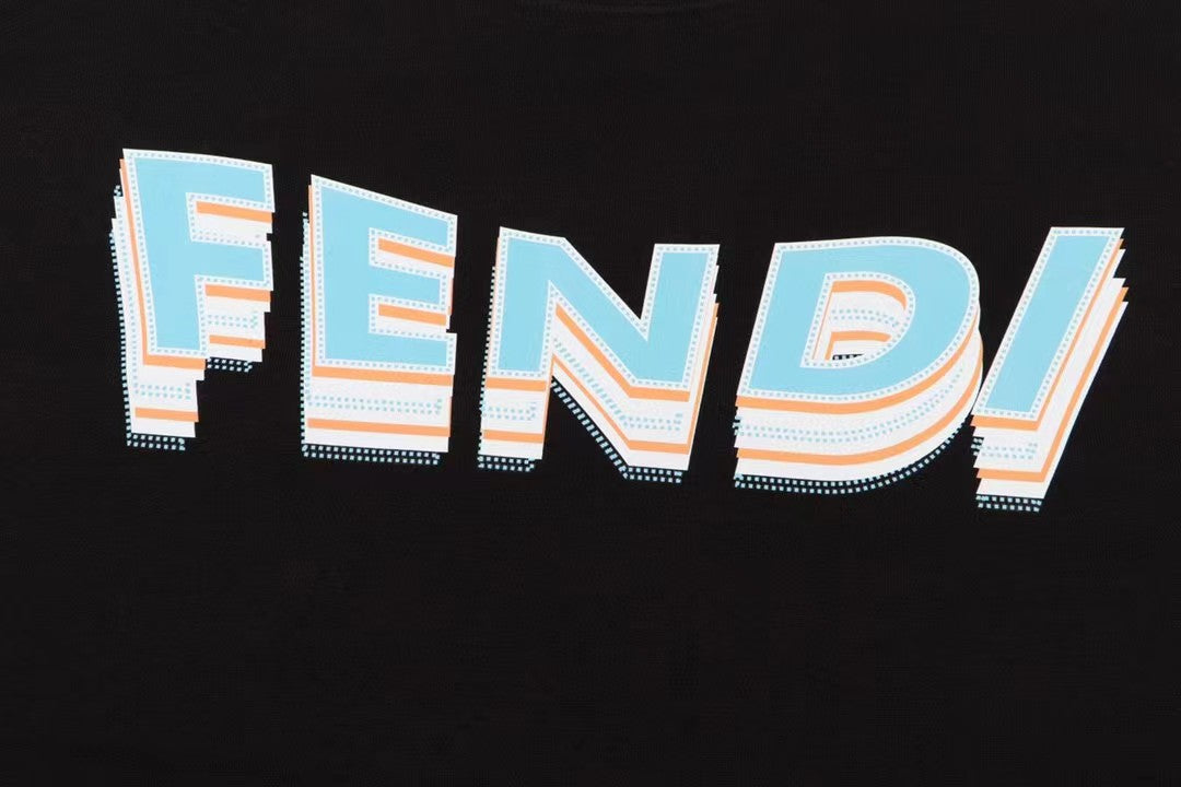 T-SHIRT FENDI Position 2