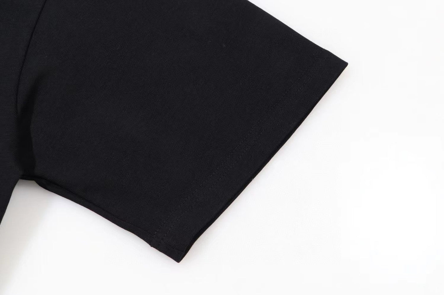 T-SHIRT FENDI Position 2