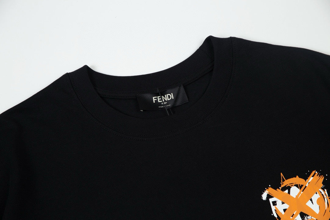 T-SHIRT FENDI Position 3