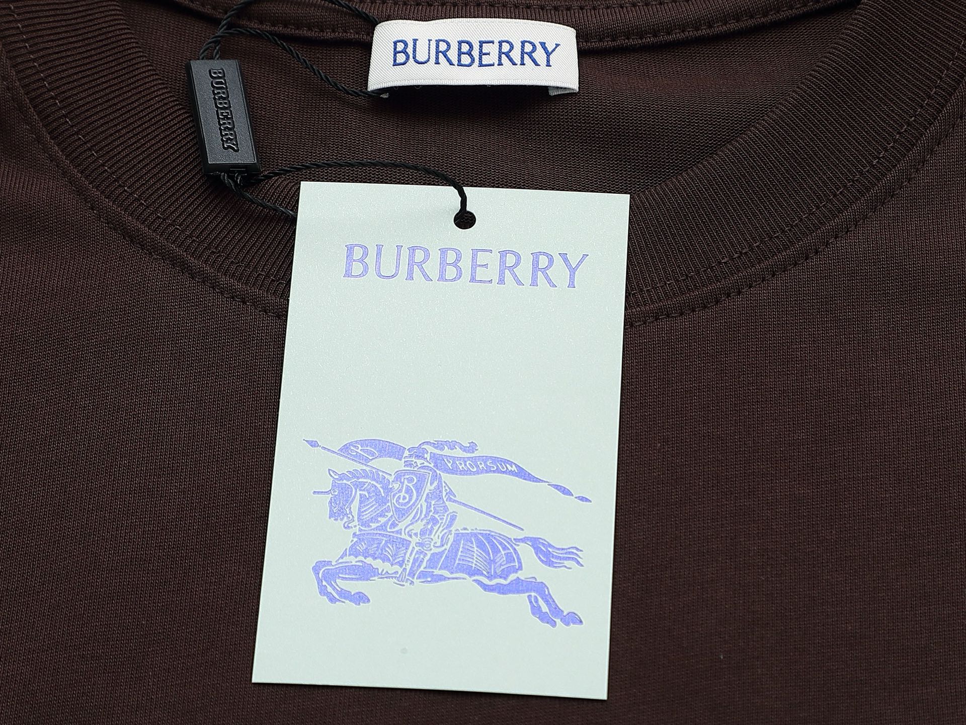 T-SHIRT BURBERRY Position 3