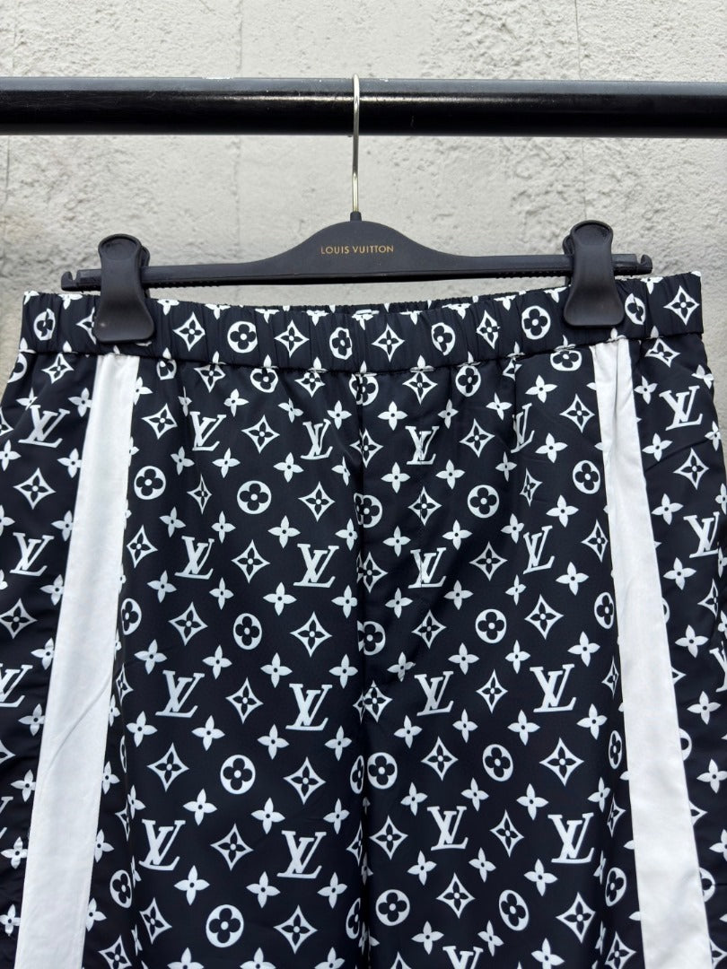 Completo LV