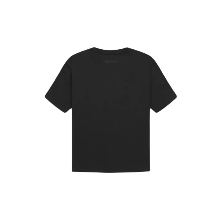 T-SHIRT ESSENTIALS Position 2