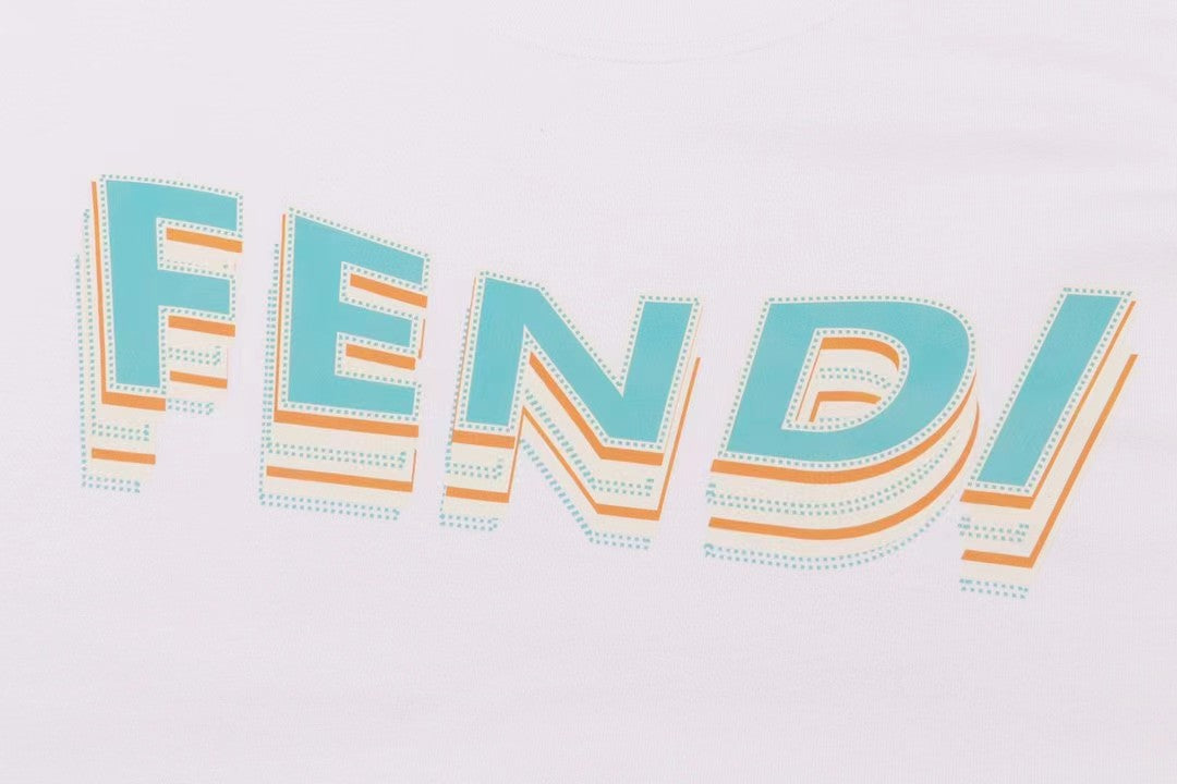 T-SHIRT FENDI Position 2