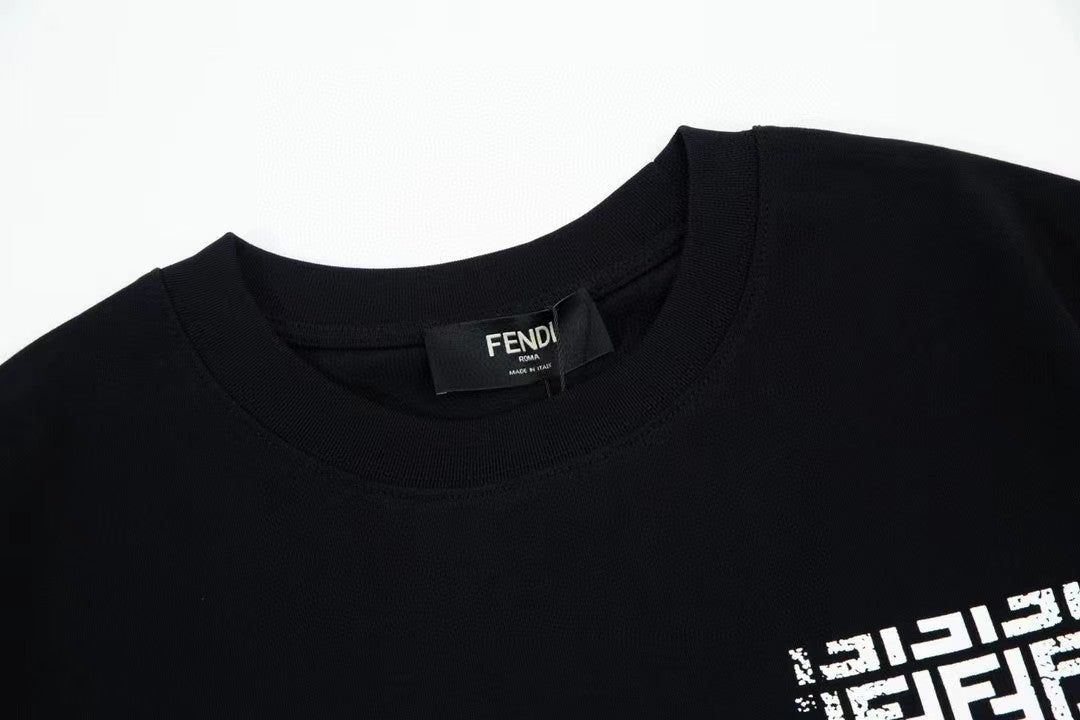 T-SHIRT FENDI Position 4