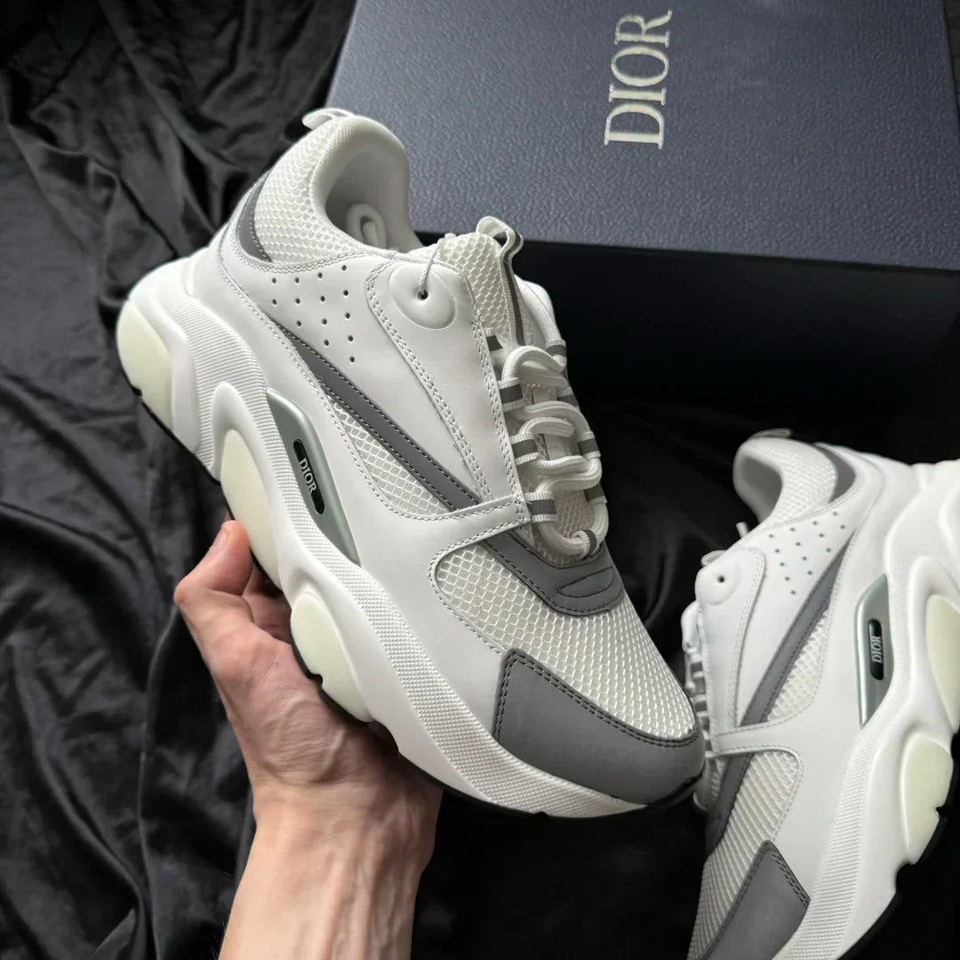 Dior B22