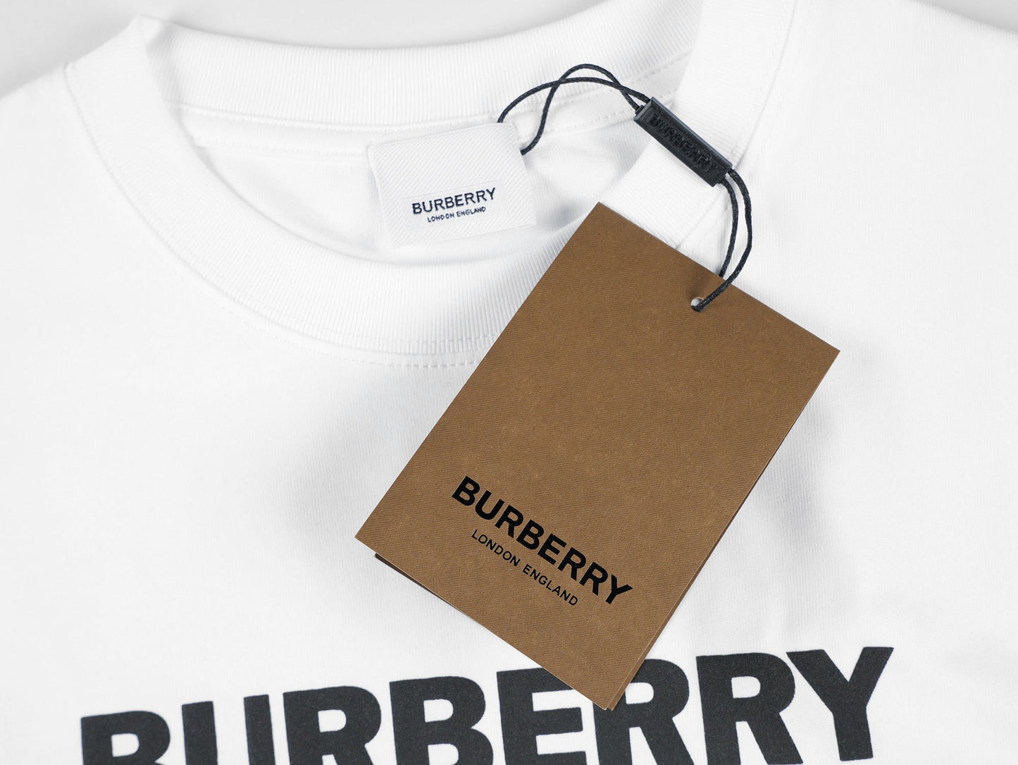 T-SHIRT BURBERRY Position 3