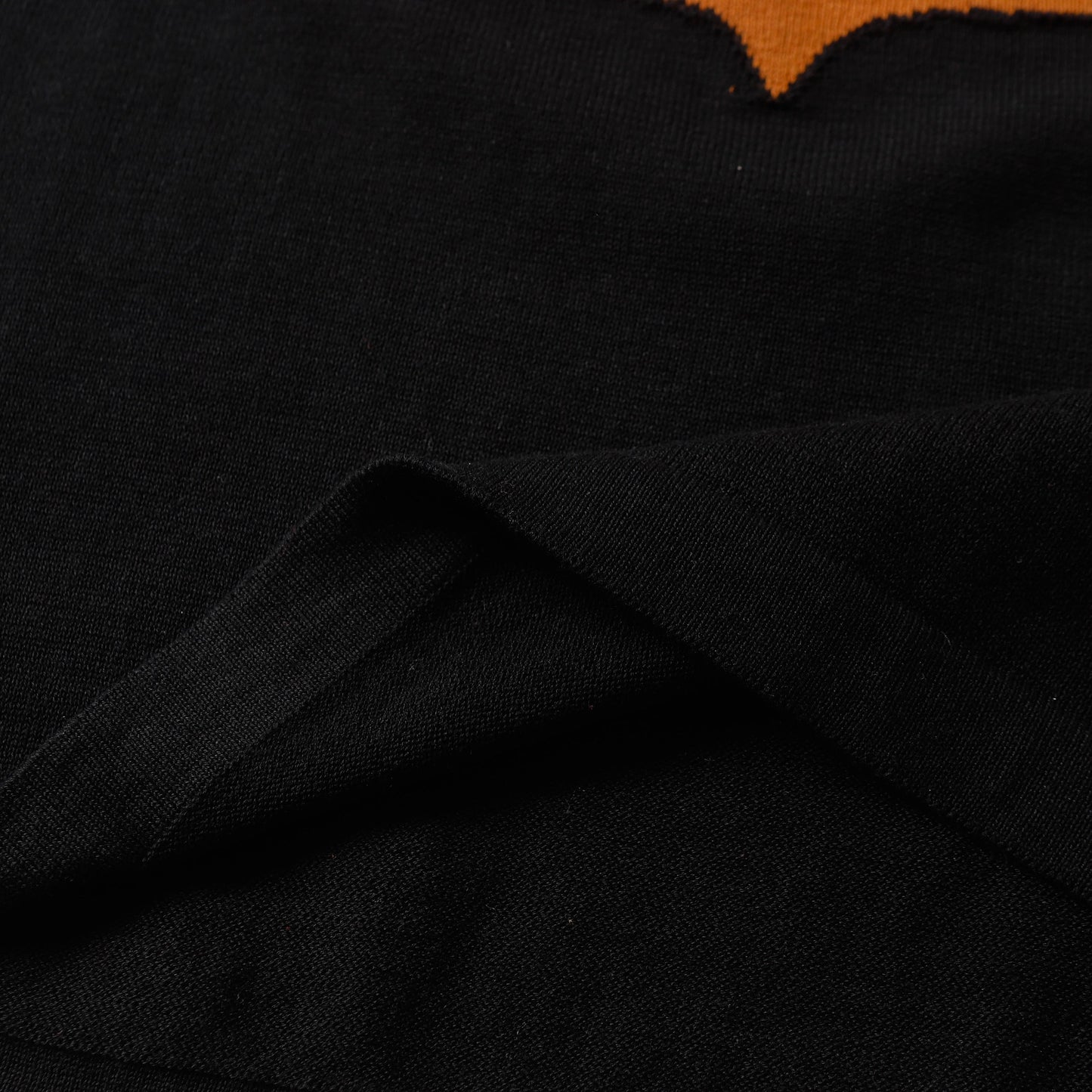 T-SHIRT LV Position 8