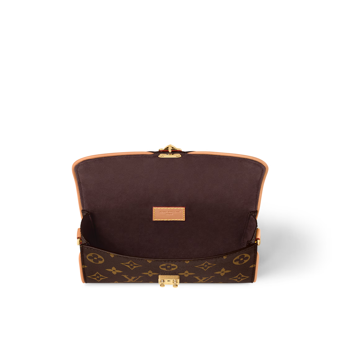 Pochette Camille Position 4