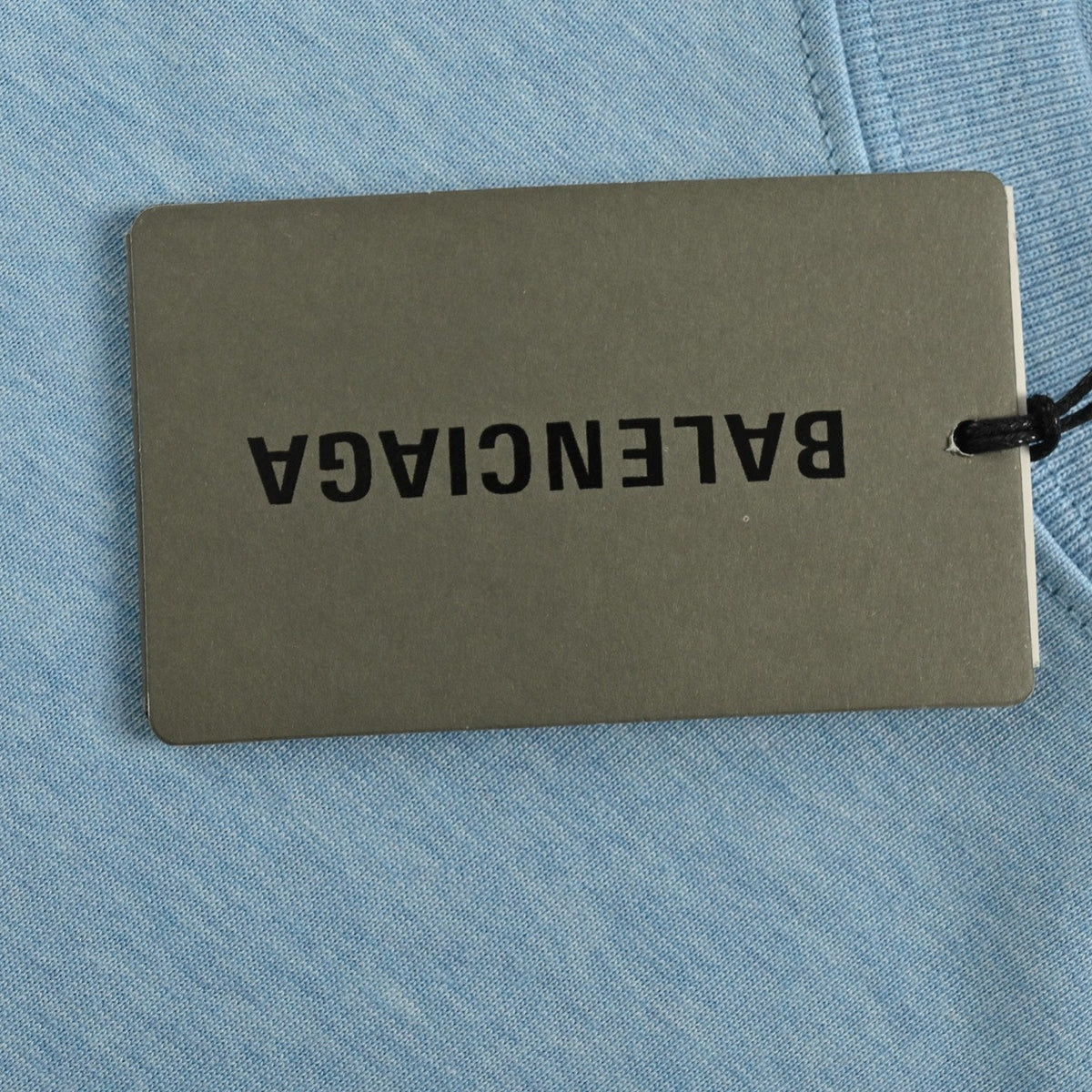 Maglia Balenciaga - STORM OFFICIAL STORE