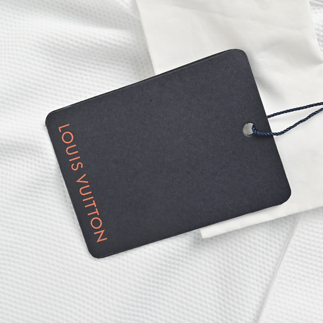 Polo Louis Vuitton Position 4