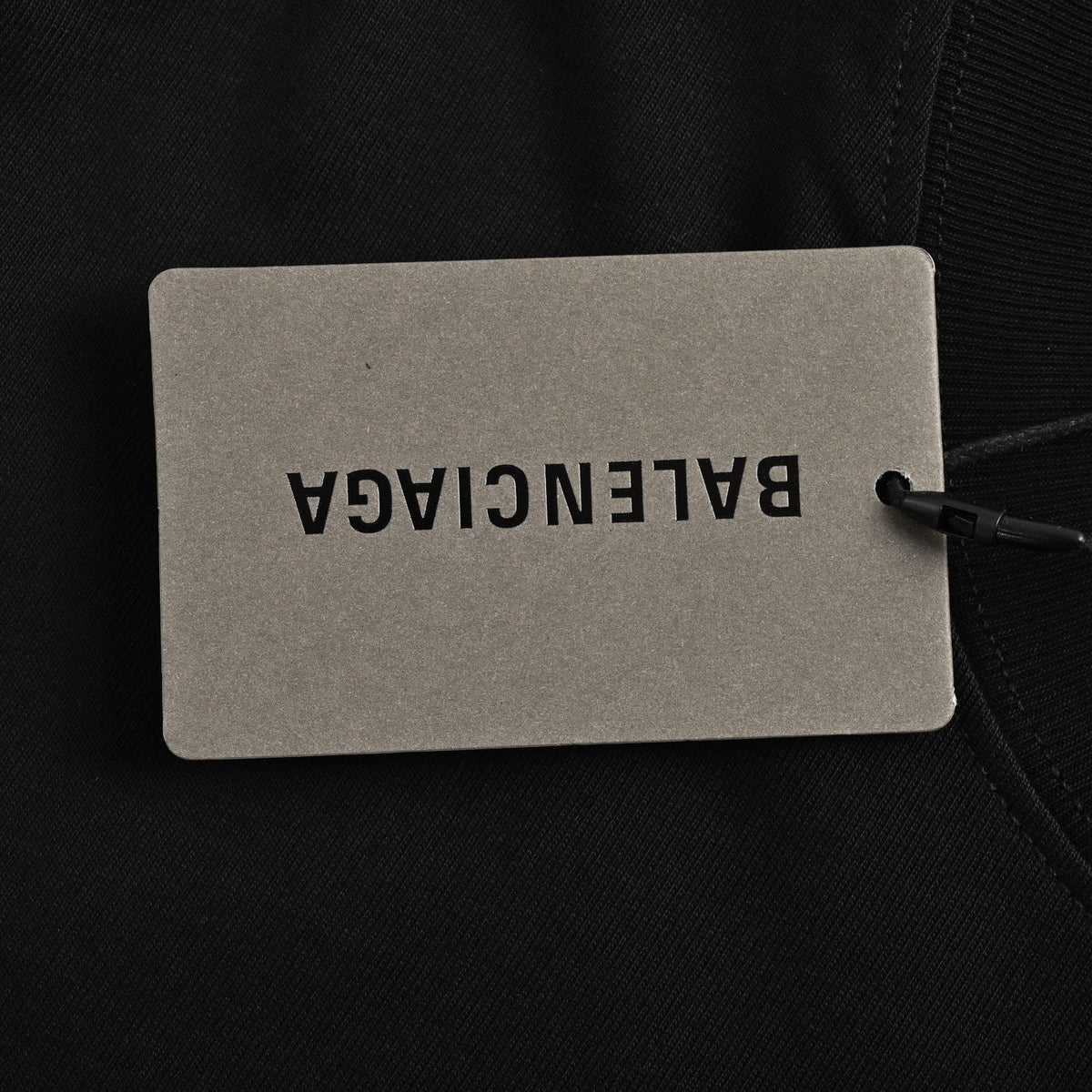 Maglia Balenciaga - STORM OFFICIAL STORE